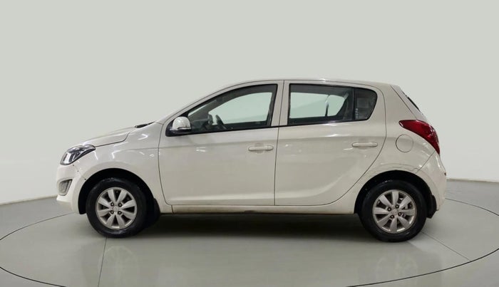 2013 Hyundai i20 SPORTZ 1.2, Petrol, Manual, 68,003 km, Left Side