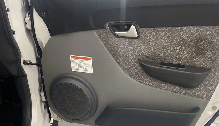 2018 Maruti Alto 800 LXI CNG, CNG, Manual, 51,441 km, Driver Side Door Panels Control