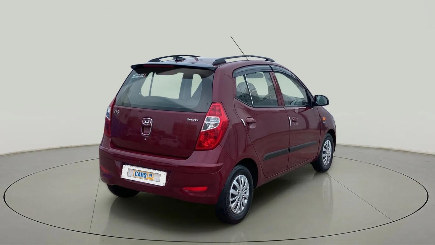 2016 Hyundai i10 SPORTZ 1.1, Petrol, Manual, 20,536 km, Right Back Diagonal