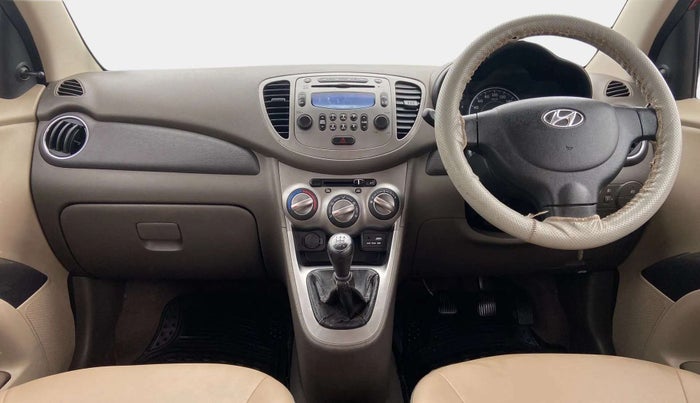 2016 Hyundai i10 SPORTZ 1.1, Petrol, Manual, 20,536 km, Dashboard