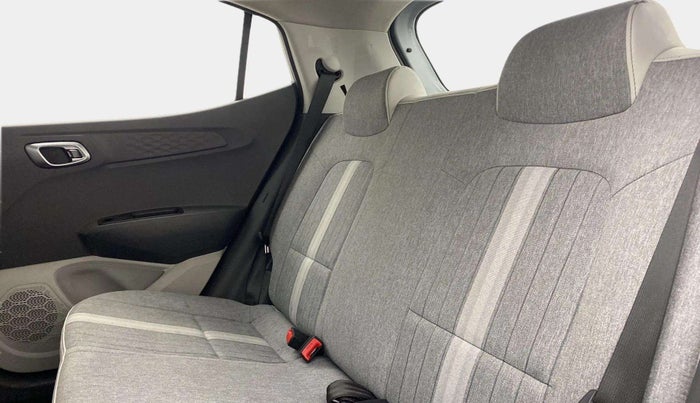 2021 Hyundai GRAND I10 NIOS SPORTZ AMT 1.2 KAPPA VTVT, Petrol, Automatic, 28,497 km, Right Side Rear Door Cabin