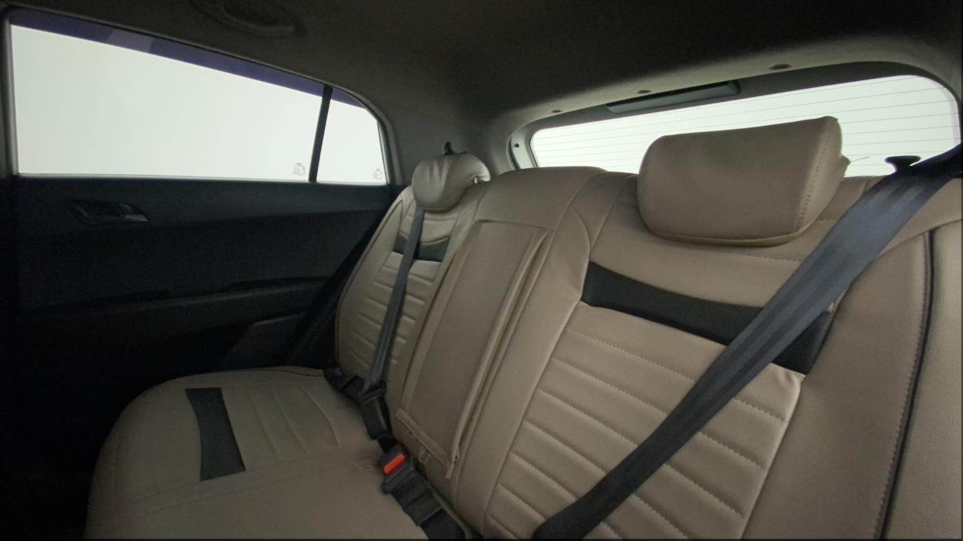 2016 Hyundai Creta S 1.6 PETROL, Petrol, Manual, 49,174 km, Right Side Rear Door Cabin