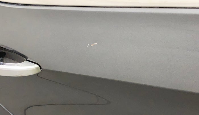 2021 Tata Tiago XT PETROL, Petrol, Manual, 32,269 km, Right rear door - Slightly dented