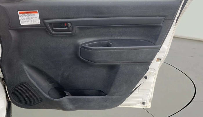 2020 Maruti S PRESSO VXI (O), Petrol, Manual, 35,813 km, Driver Side Door Panels Control