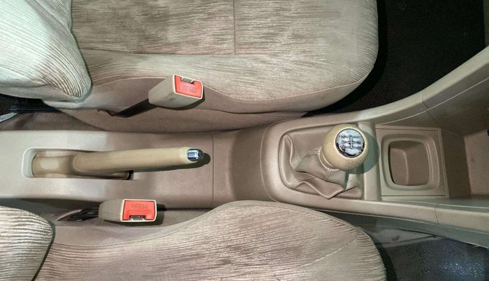 2013 Maruti Ertiga ZXI, Petrol, Manual, 34,455 km, Gear Lever