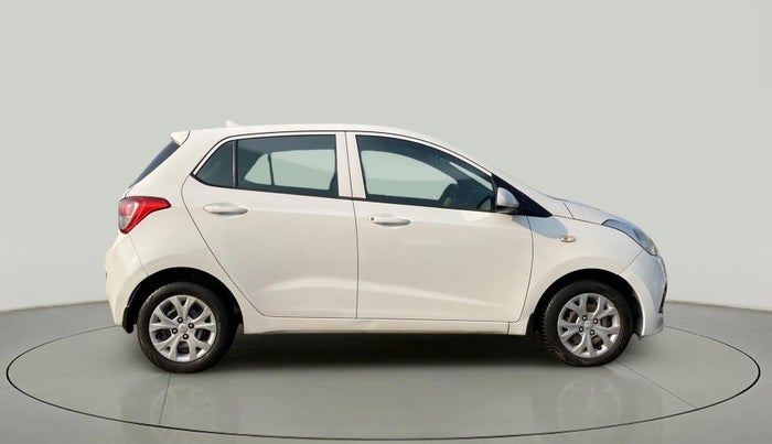 2014 Hyundai Grand i10 MAGNA 1.2 KAPPA VTVT, Petrol, Manual, 52,490 km, Right Side View