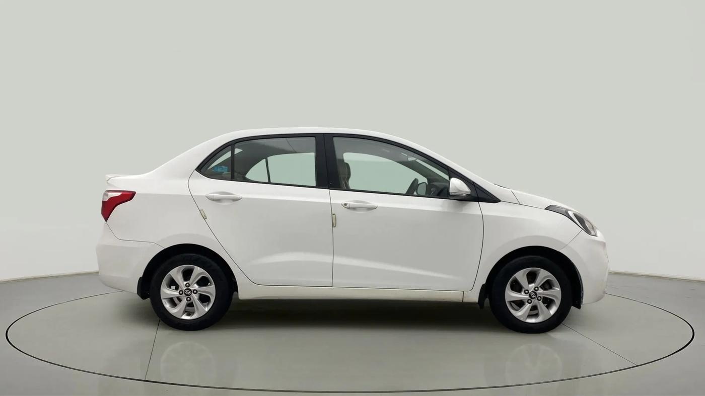 2019 Hyundai Xcent SX 1.2, Petrol, Manual, 60,731 km, Right Side View