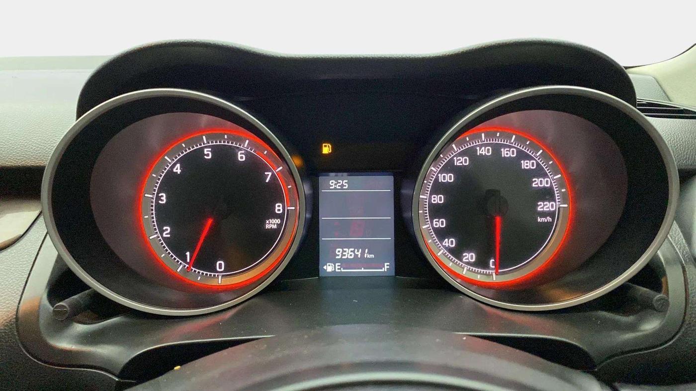 2019 Maruti Swift VXI, Petrol, Manual, 93,754 km, Odometer Image