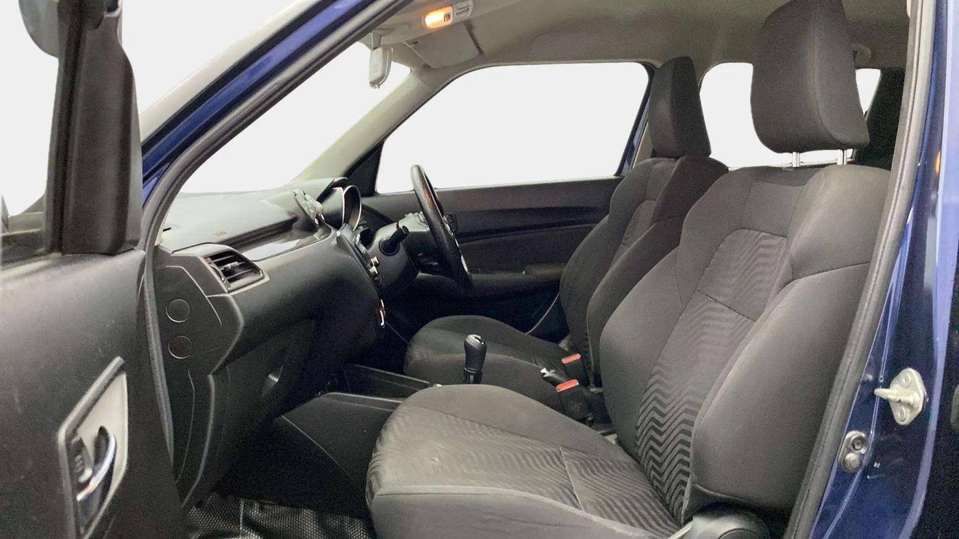 2019 Maruti Swift VXI, Petrol, Manual, 93,754 km, Right Side Front Door Cabin
