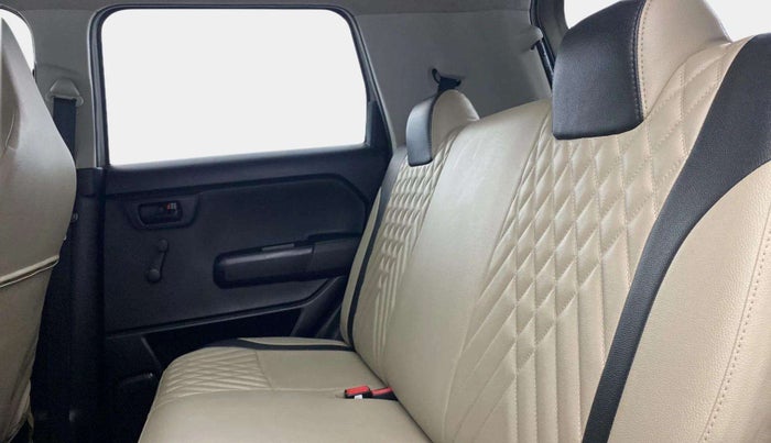 2020 Maruti New Wagon-R LXI 1.0, Petrol, Manual, 29,173 km, Right Side Rear Door Cabin
