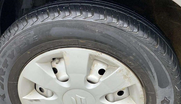 2020 Maruti New Wagon-R LXI 1.0, Petrol, Manual, 29,173 km, Left front tyre - Minor crack