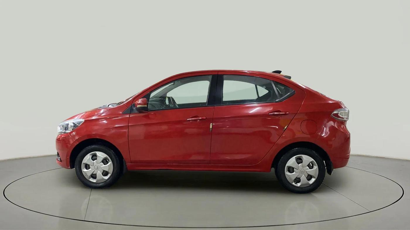 2018 Tata TIGOR XZ PETROL, CNG, Manual, 76,477 km, Left Side