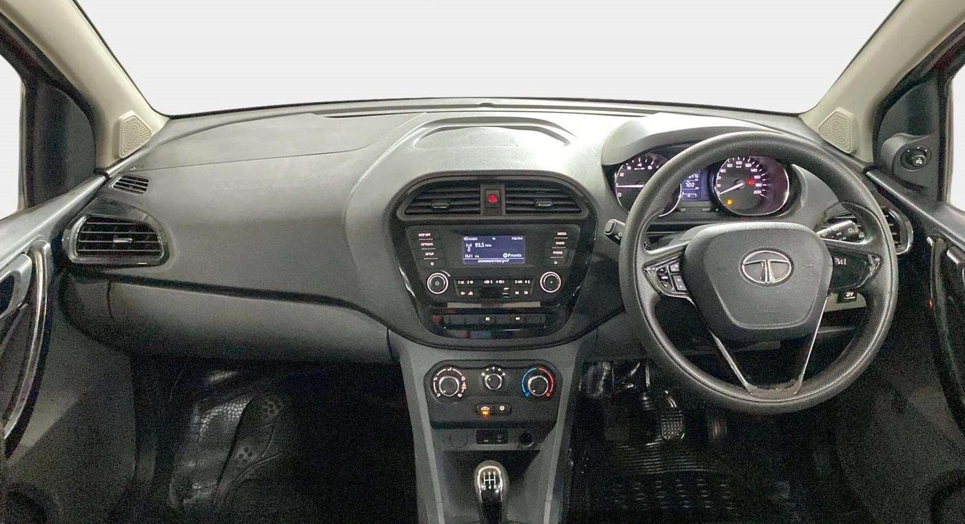 2018 Tata TIGOR XZ PETROL, CNG, Manual, 76,477 km, Dashboard