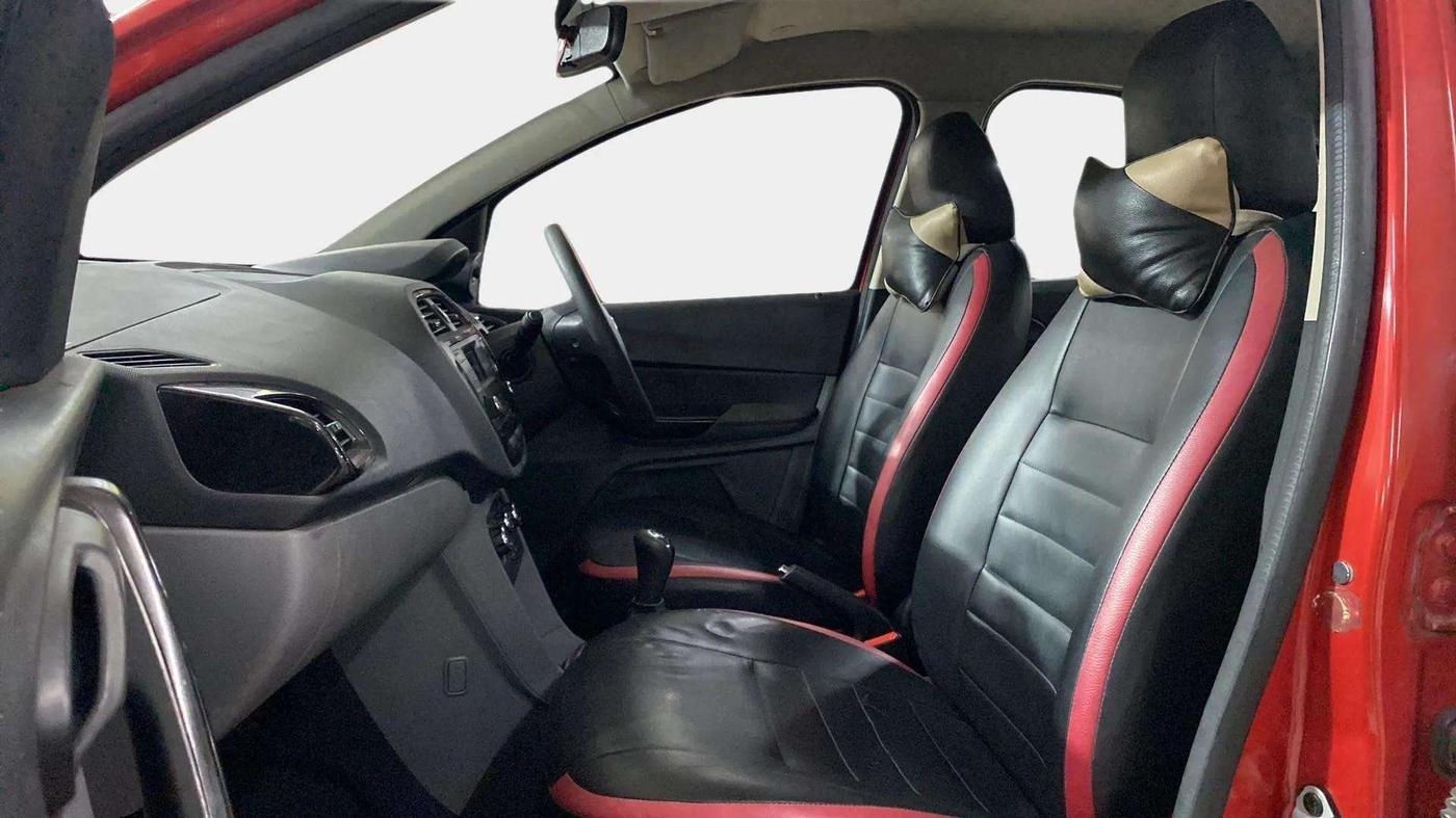 2018 Tata TIGOR XZ PETROL, CNG, Manual, 76,477 km, Right Side Front Door Cabin