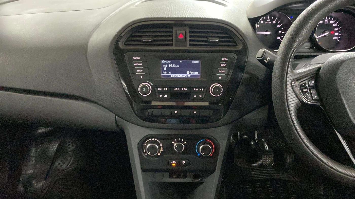 2018 Tata TIGOR XZ PETROL, CNG, Manual, 76,477 km, Air Conditioner