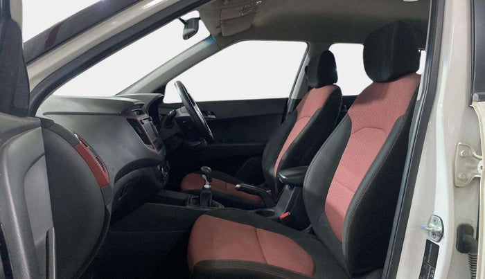 2016 Hyundai Creta SX PLUS  ANNIVERSARY EDITION 1.6 PETROL, Petrol, Manual, 40,138 km, Right Side Front Door Cabin
