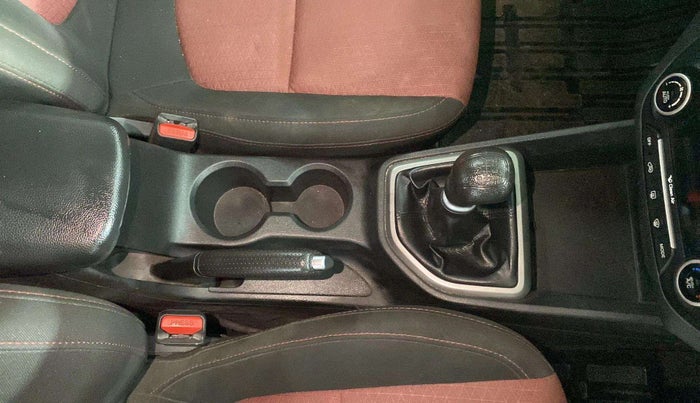 2016 Hyundai Creta SX PLUS  ANNIVERSARY EDITION 1.6 PETROL, Petrol, Manual, 40,138 km, Gear Lever