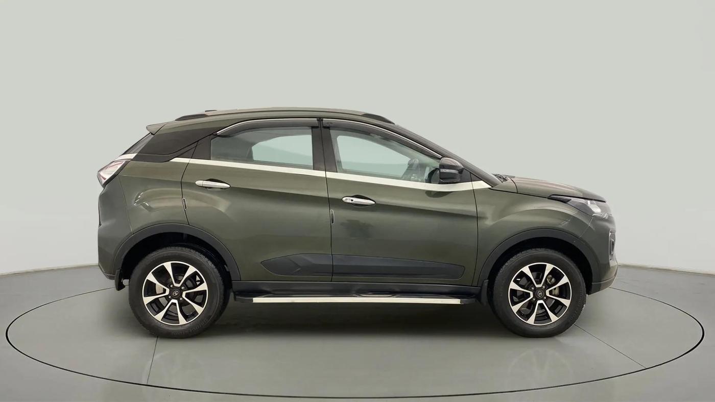 2020 Tata NEXON XZ PLUS PETROL SUNROOF, Petrol, Manual, 25,416 km, Right Side View