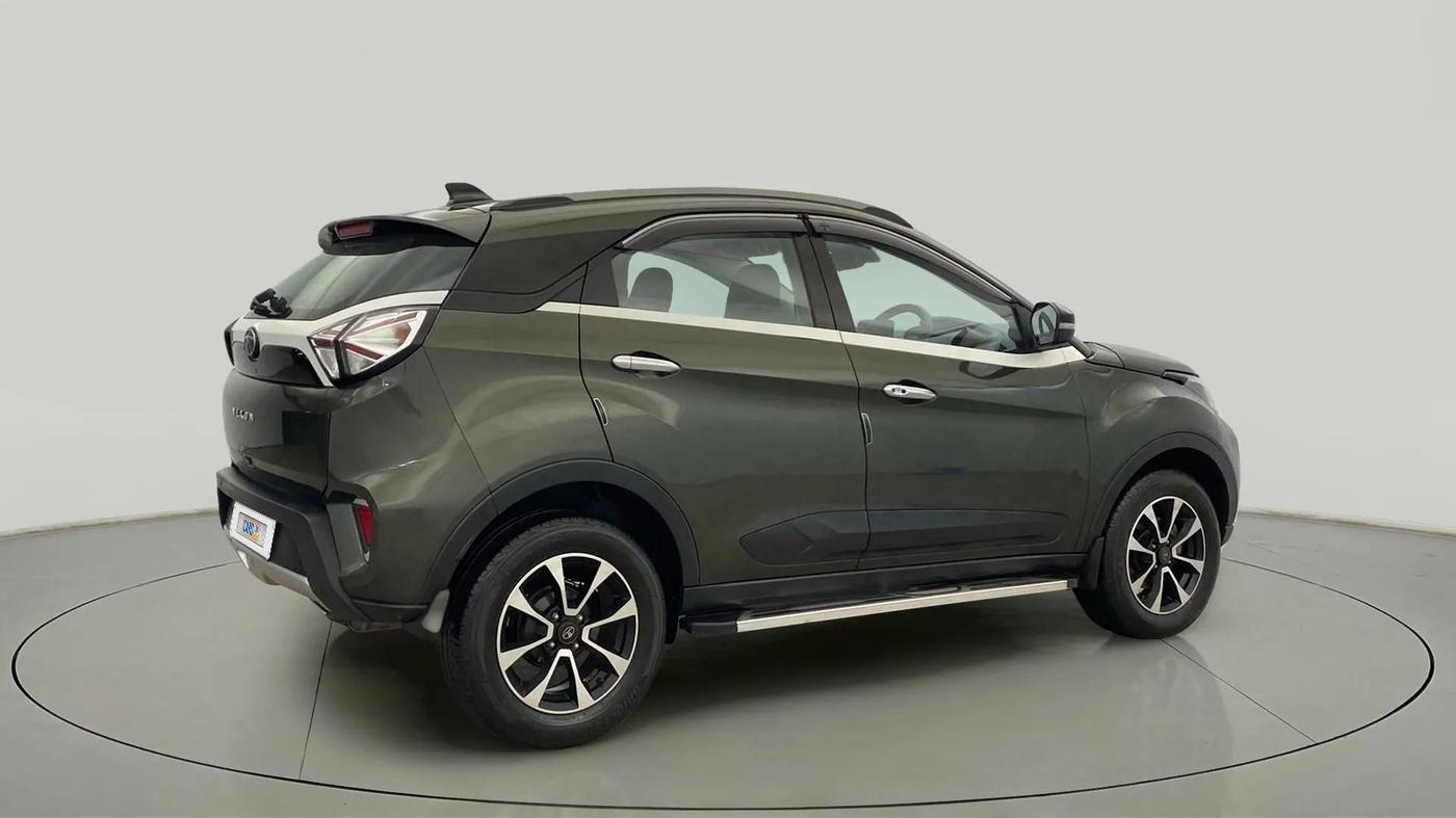 2020 Tata NEXON XZ PLUS PETROL SUNROOF, Petrol, Manual, 25,416 km, Right Back Diagonal