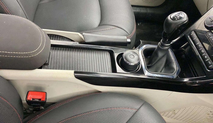 2020 Tata NEXON XZ PLUS PETROL SUNROOF, Petrol, Manual, 25,416 km, Gear Lever