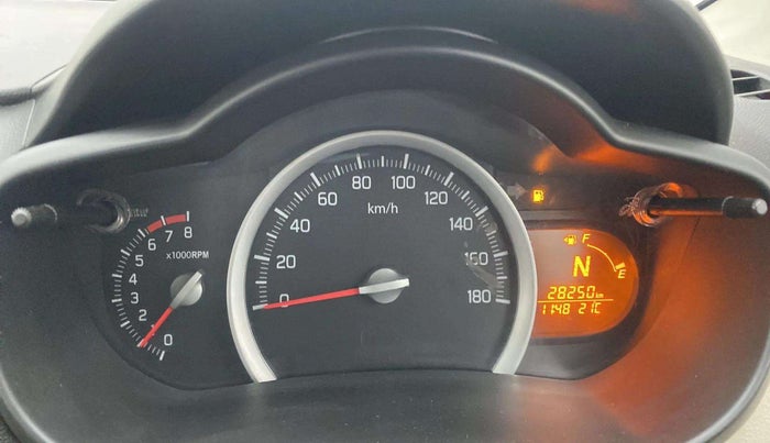 2016 Maruti Celerio ZXI AMT (O), Petrol, Automatic, 28,243 km, Odometer Image