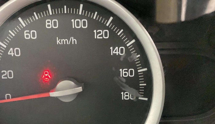 2016 Maruti Celerio ZXI AMT (O), Petrol, Automatic, 28,243 km, Instrument cluster - Glass has scratches