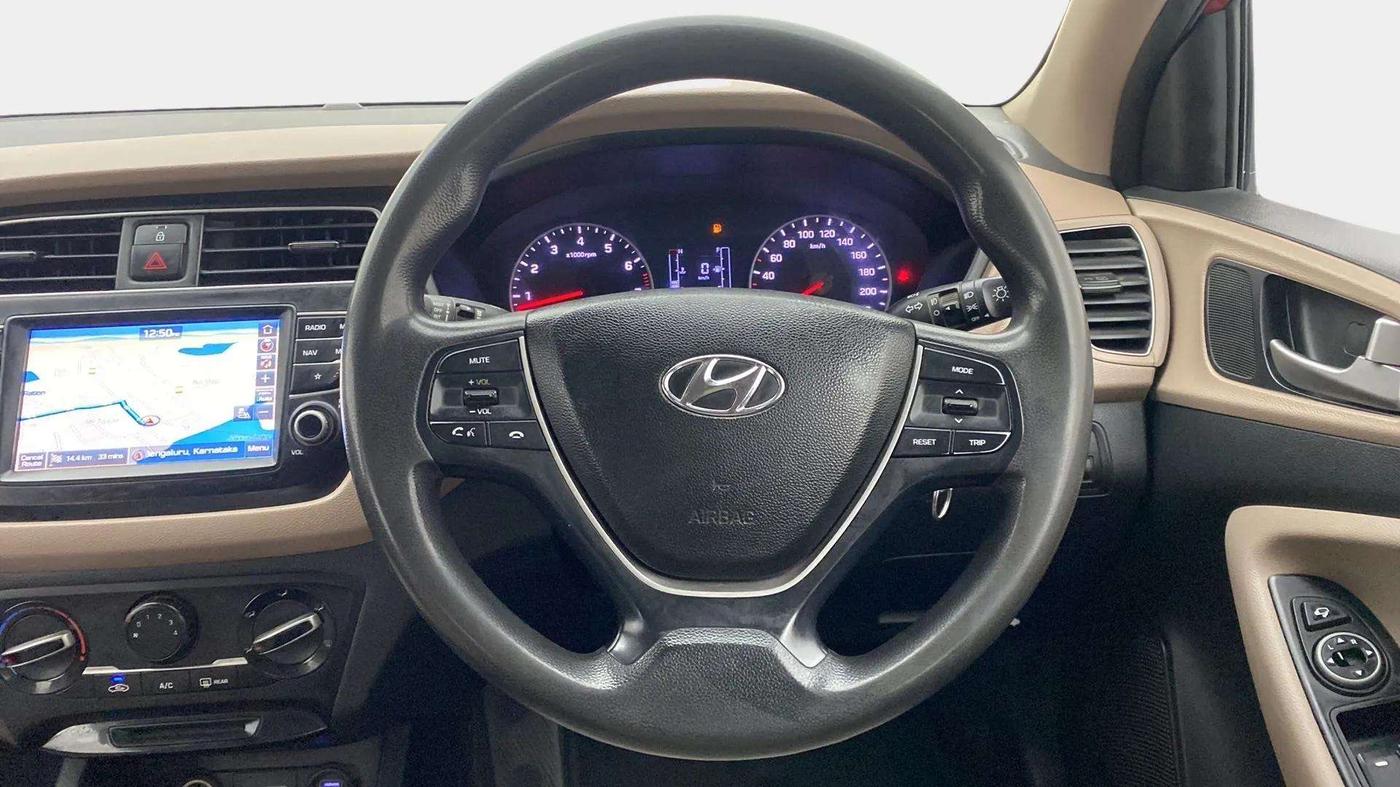 2019 Hyundai Elite i20 SPORTZ PLUS 1.2, Petrol, Manual, 86,940 km, Steering Wheel Close Up