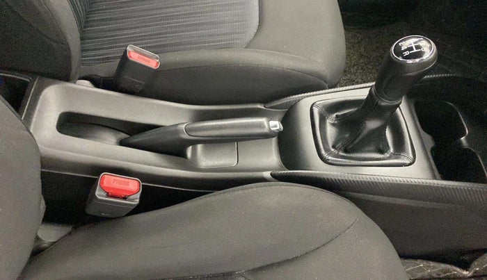 2023 Maruti Baleno DELTA CNG 1.2L, CNG, Manual, 15,425 km, Gear Lever