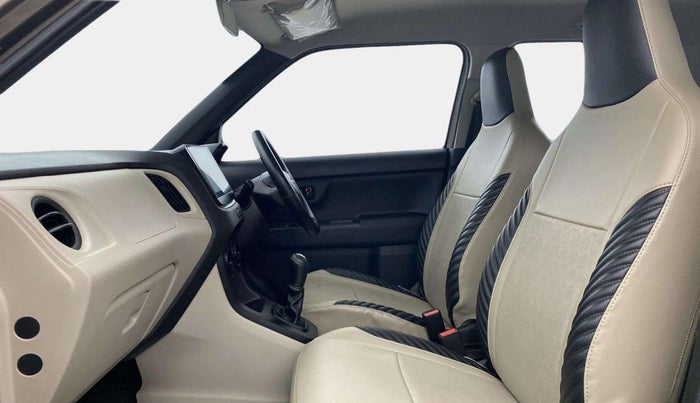 2020 Maruti New Wagon-R LXI 1.0, Petrol, Manual, 11,643 km, Right Side Front Door Cabin