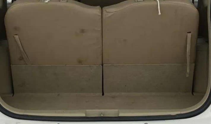 2017 Maruti Ertiga VDI SHVS, Diesel, Manual, 42,202 km, Boot Inside