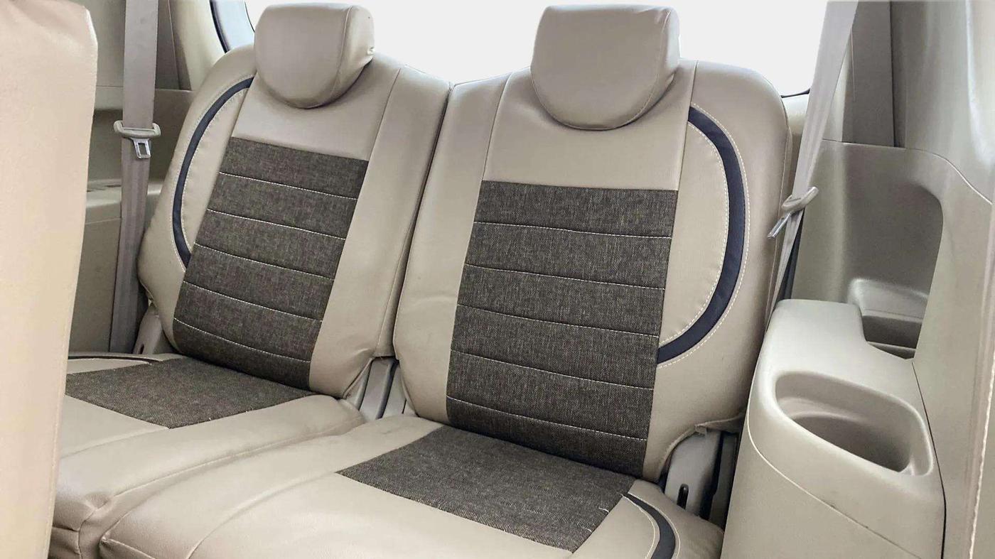 2017 Maruti Ertiga VDI SHVS, Diesel, Manual, 42,202 km, Third Seat Row ( optional )