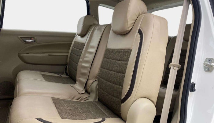 2017 Maruti Ertiga VDI SHVS, Diesel, Manual, 42,202 km, Right Side Rear Door Cabin