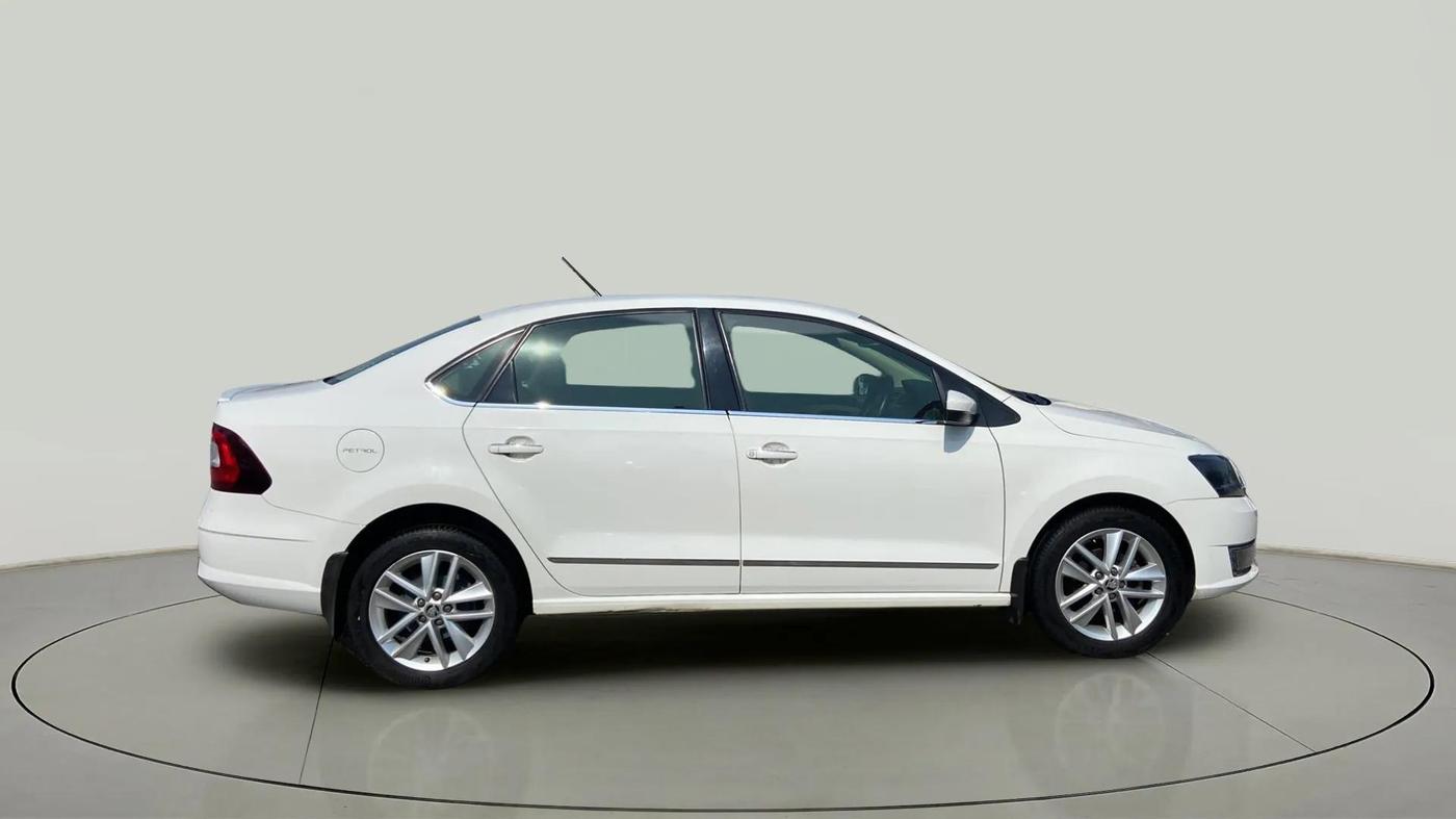 2021 Skoda Rapid STYLE TSI, Petrol, Manual, 77,969 km, Right Side View