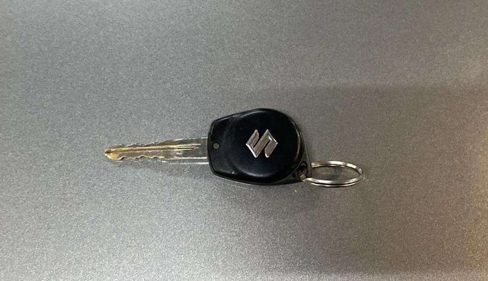2018 Maruti Baleno DELTA PETROL 1.2, Petrol, Manual, 98,354 km, Key Close Up