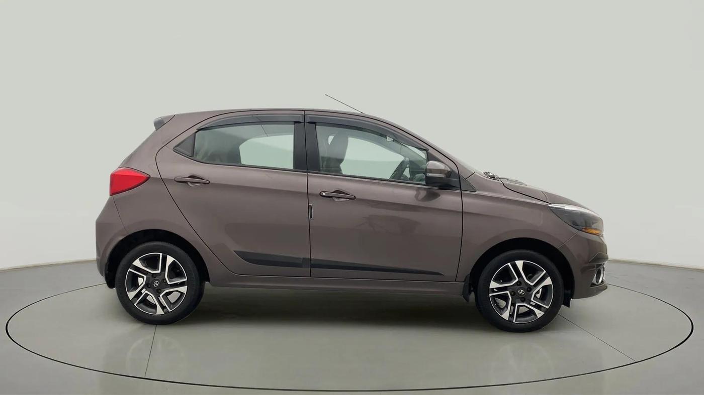 2019 Tata Tiago XZ PLUS PETROL, Petrol, Manual, 38,250 km, Right Side View