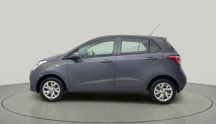 2017 Hyundai Grand i10 SPORTZ 1.2 KAPPA VTVT, Petrol, Manual, 33,640 km, Left Side