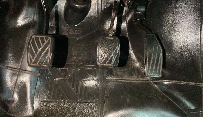 2019 Maruti New Wagon-R LXI CNG 1.0, CNG, Manual, 91,919 km, Pedals