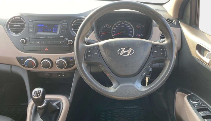 2016 Hyundai Grand i10 SPORTZ 1.2 KAPPA VTVT, Petrol, Manual, 62,821 km, Steering Wheel Close Up