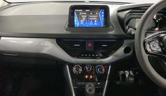 2022 Tata NEXON XM PLUS SUNROOF PETROL, Petrol, Manual, 13,542 km, Air Conditioner