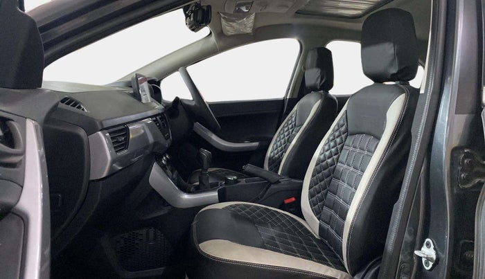 2022 Tata NEXON XM PLUS SUNROOF PETROL, Petrol, Manual, 13,542 km, Right Side Front Door Cabin