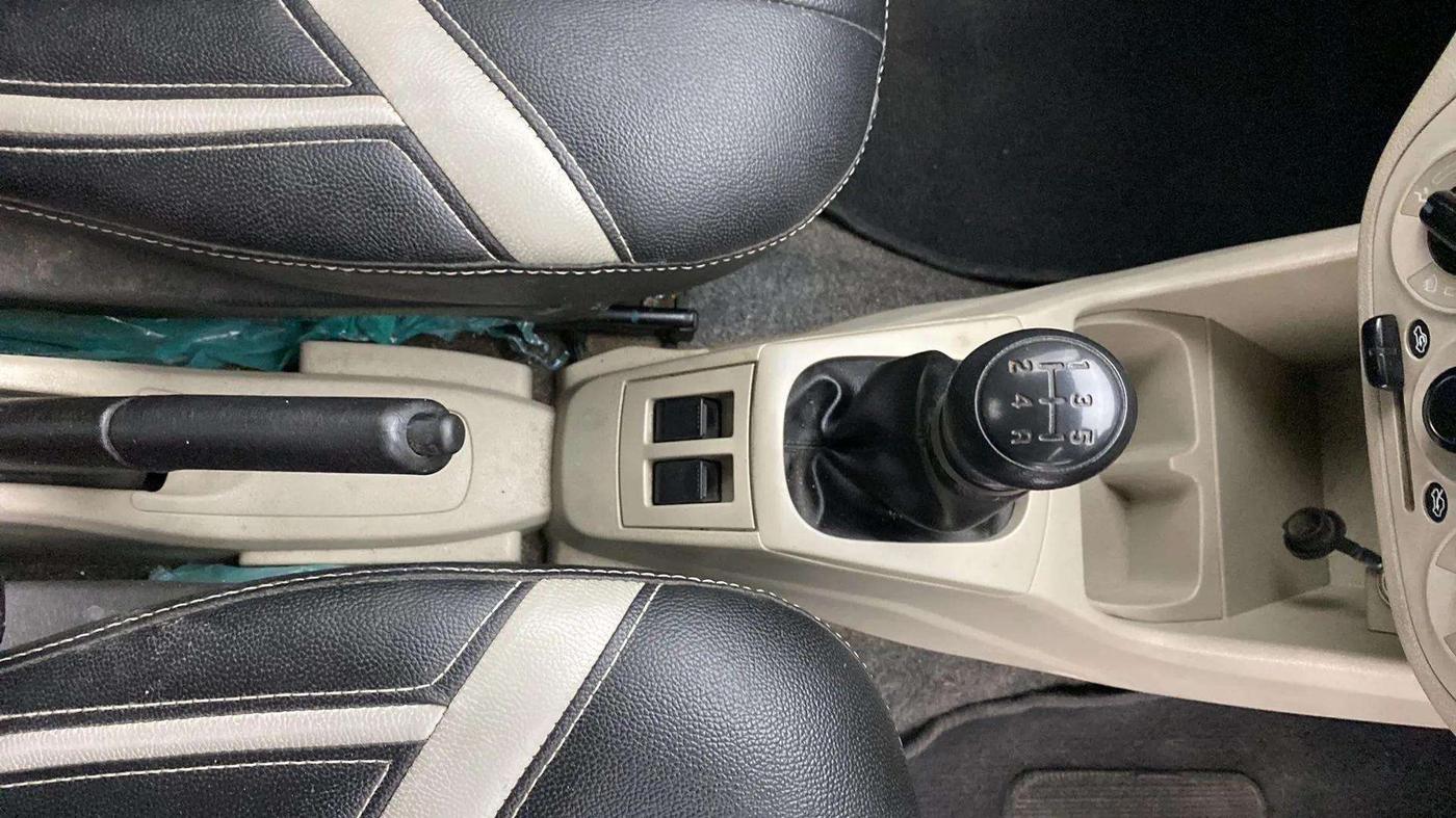 2020 Maruti Alto LXI, Petrol, Manual, 39,318 km, Gear Lever