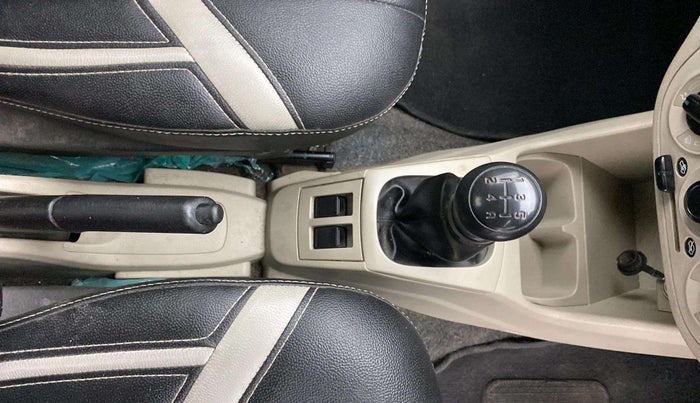 2020 Maruti Alto LXI, Petrol, Manual, 39,318 km, Gear Lever