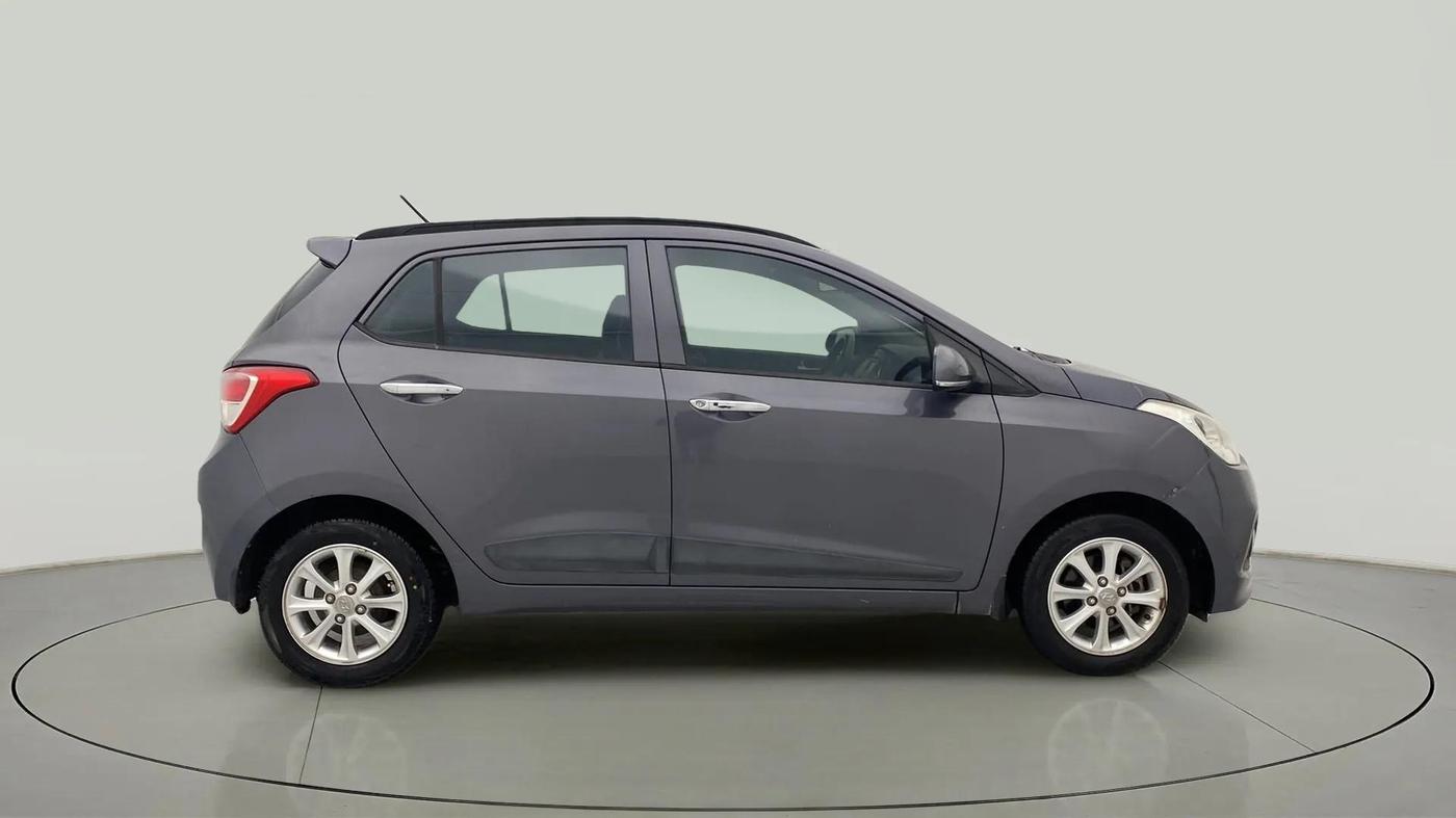 2016 Hyundai Grand i10 ASTA AT 1.2 KAPPA VTVT, Petrol, Automatic, 23,814 km, Right Side View