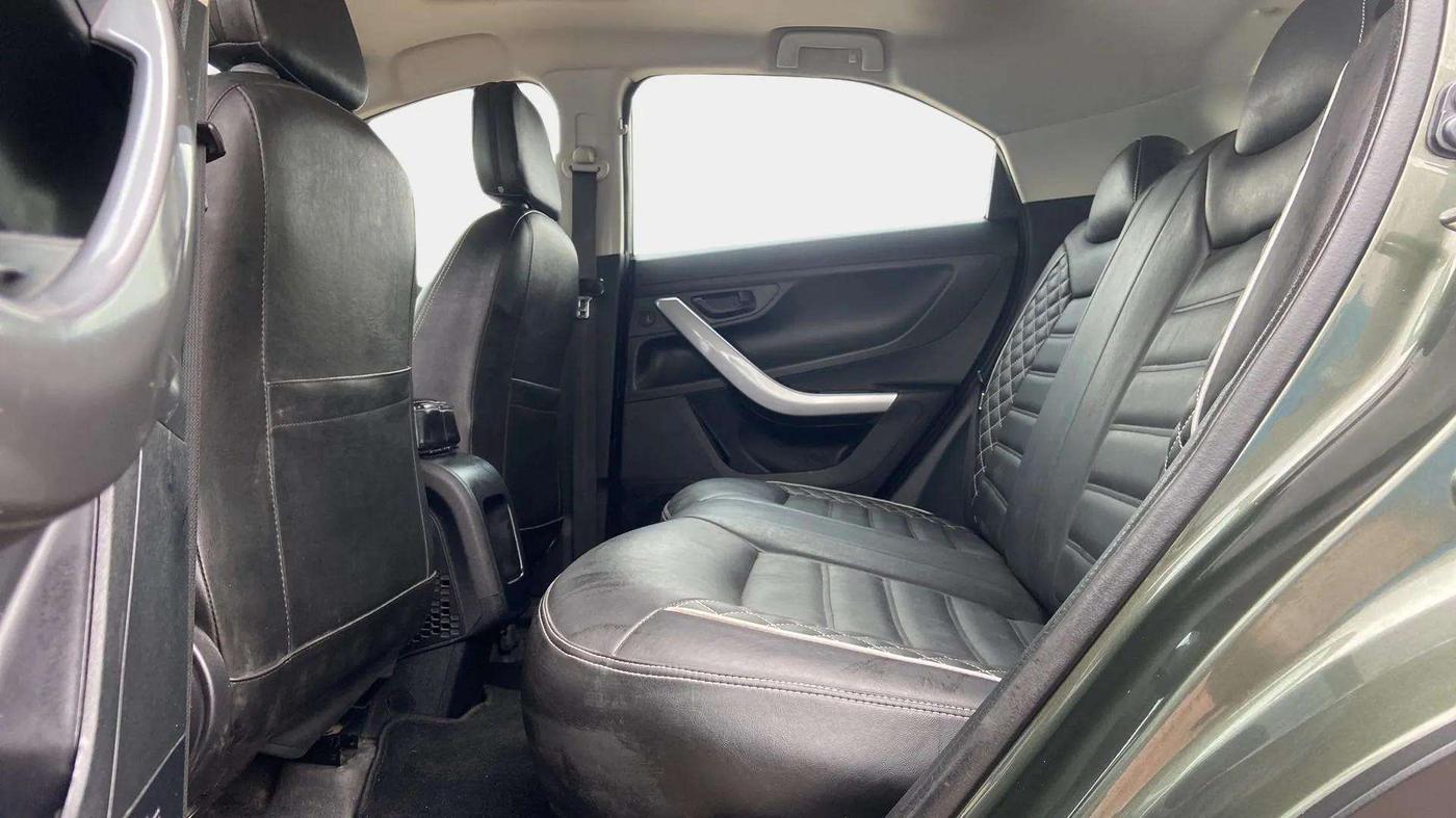 2022 Tata NEXON XMA SUNROOF PETROL, Petrol, Automatic, 51,652 km, Right Side Rear Door Cabin