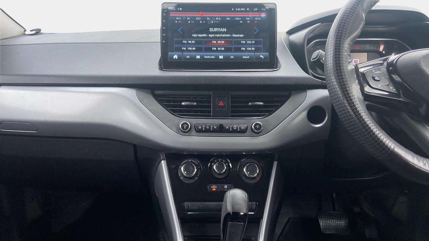 2022 Tata NEXON XMA SUNROOF PETROL, Petrol, Automatic, 51,652 km, Air Conditioner