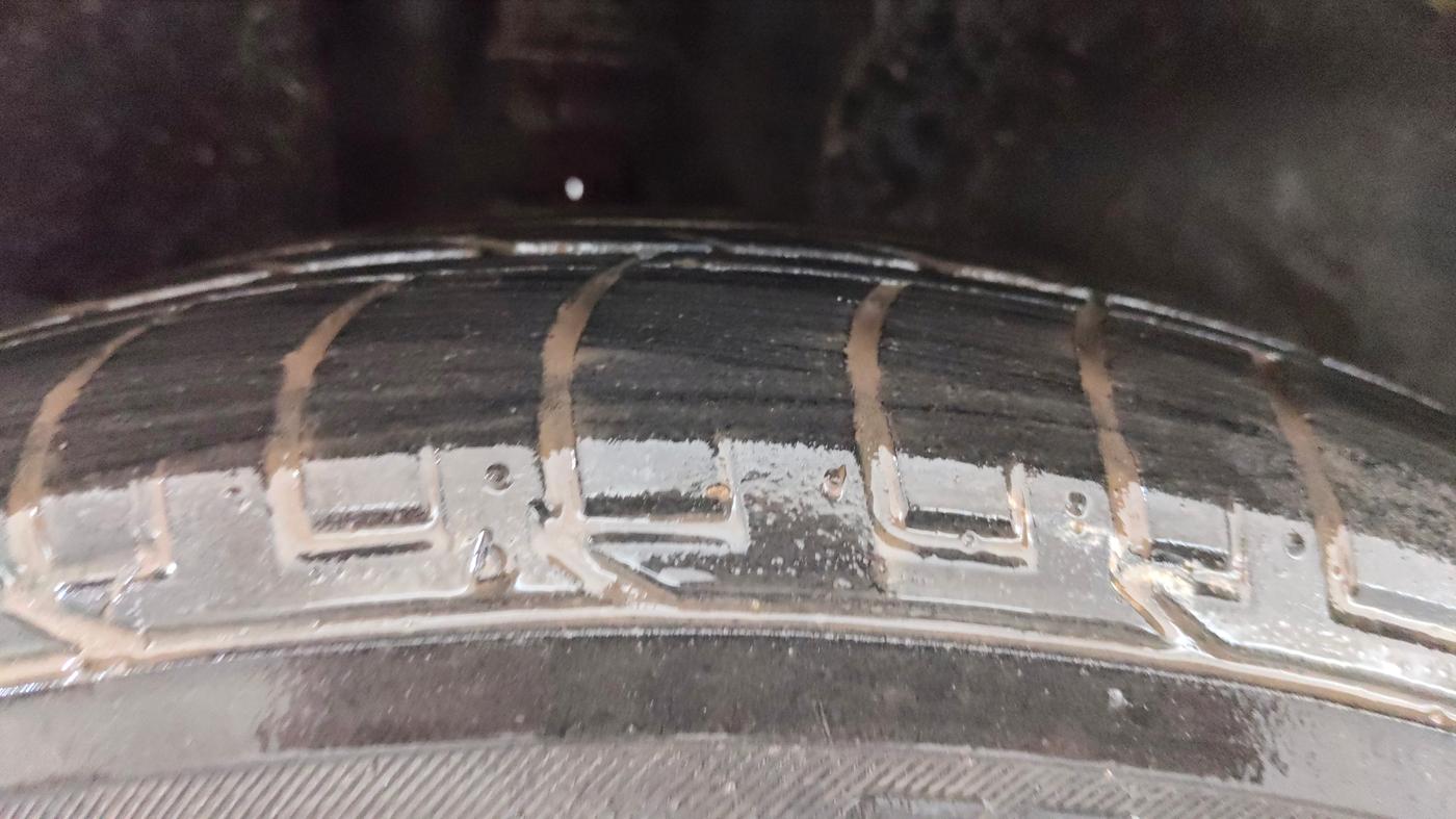 2021 Hyundai Creta SX (O) AT 1.5 DIESEL, Diesel, Automatic, 1,33,391 km, Right Rear Tyre Tread