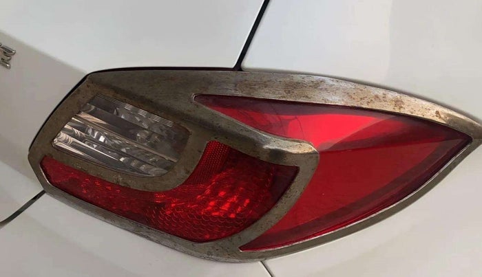 2016 Tata Tiago XE PETROL, Petrol, Manual, 36,048 km, Right tail light - Chrome has minor damage