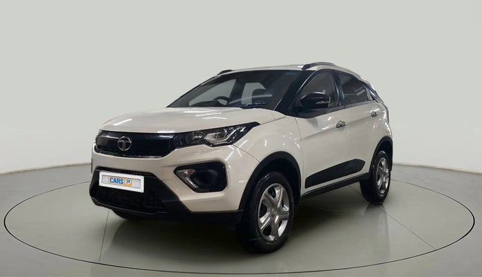 2021 Tata NEXON XM PETROL, Petrol, Manual, 29,583 km, Left Front Diagonal