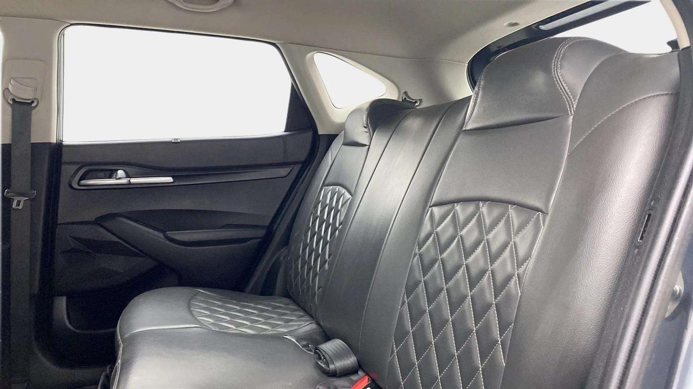 2020 KIA SELTOS HTK PLUS 1.5, Petrol, Manual, 55,552 km, Right Side Rear Door Cabin