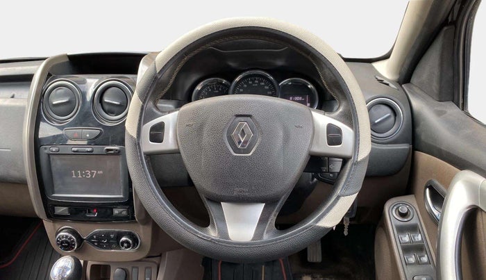 2017 Renault Duster 110 PS RXZ DIESEL, Diesel, Manual, 81,485 km, Steering Wheel Close Up